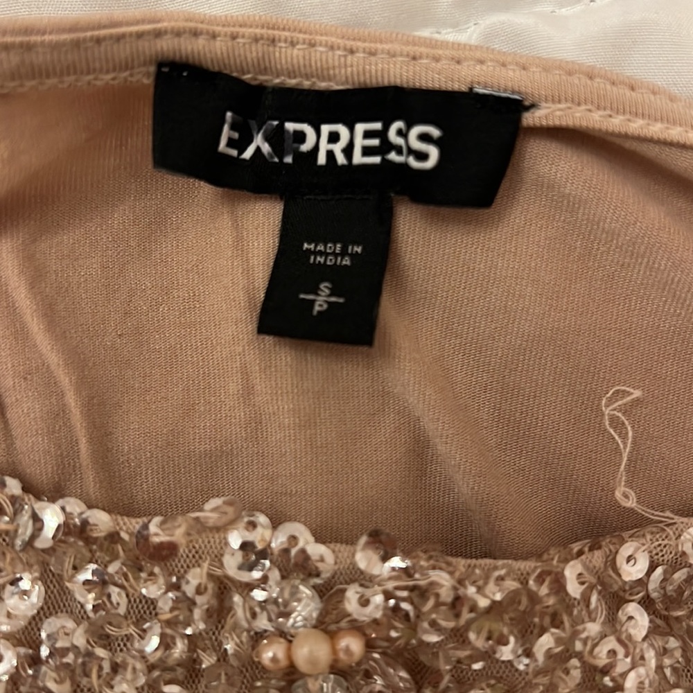 Express Beaded Pink Tank - Picture 2 of 3
